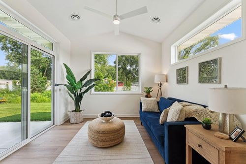 17718 Everest Ave, Lakeville, MN, 55044-5319 | Card Image