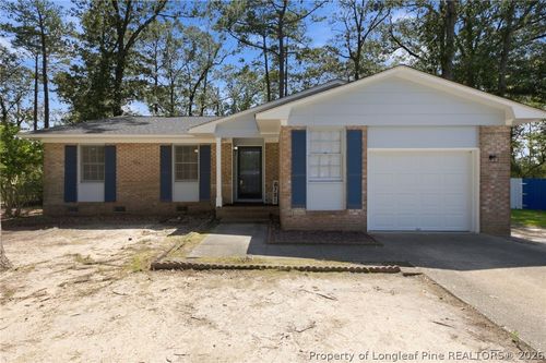 6791 Seaford Dr, Fayetteville, NC, 28314-6451 | Card Image
