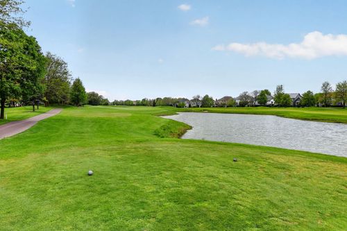 26W248 Tuckaway Ct, Winfield, IL, 60190-2319 | Card Image