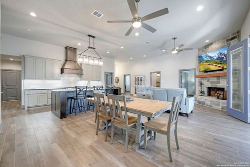 105 Nicholas Weeks, Blanco, TX, 78606-5999 | Card Image