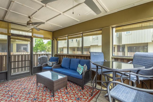 377 Pirates Landing Dr, Condo with 1 bedrooms, 2 bathrooms and null parking in Carrabelle FL | Image 7