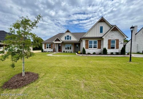 302 Oakworth Drive, Hernando, MS, 38632 | Card Image