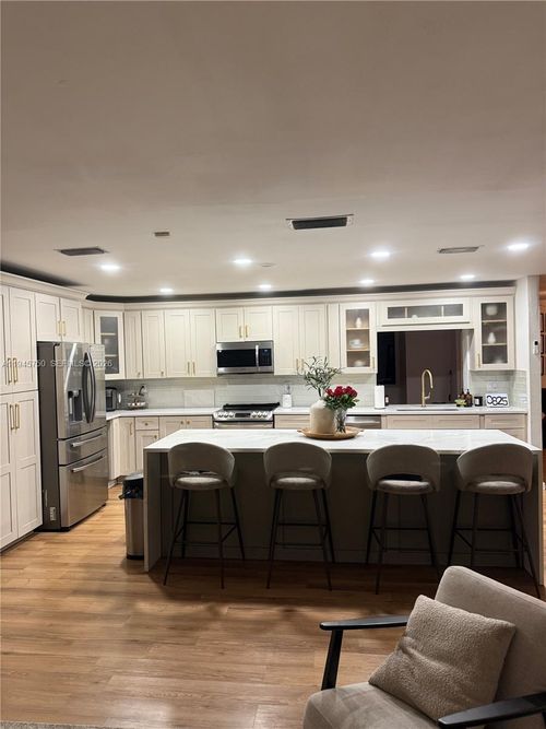 7770 45th Ct, Lauderhill, FL, 33351-5750 | Card Image