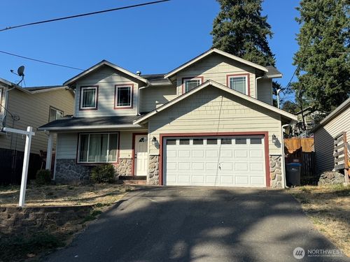 1641 Bayview Dr W, Bremerton, WA, 98312-4708 | Card Image