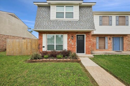 422 Georgetown St, Beaumont, TX, 77707-1815 | Card Image