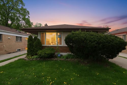 119 Rice Ave, Bellwood, IL, 60104-1240 | Card Image