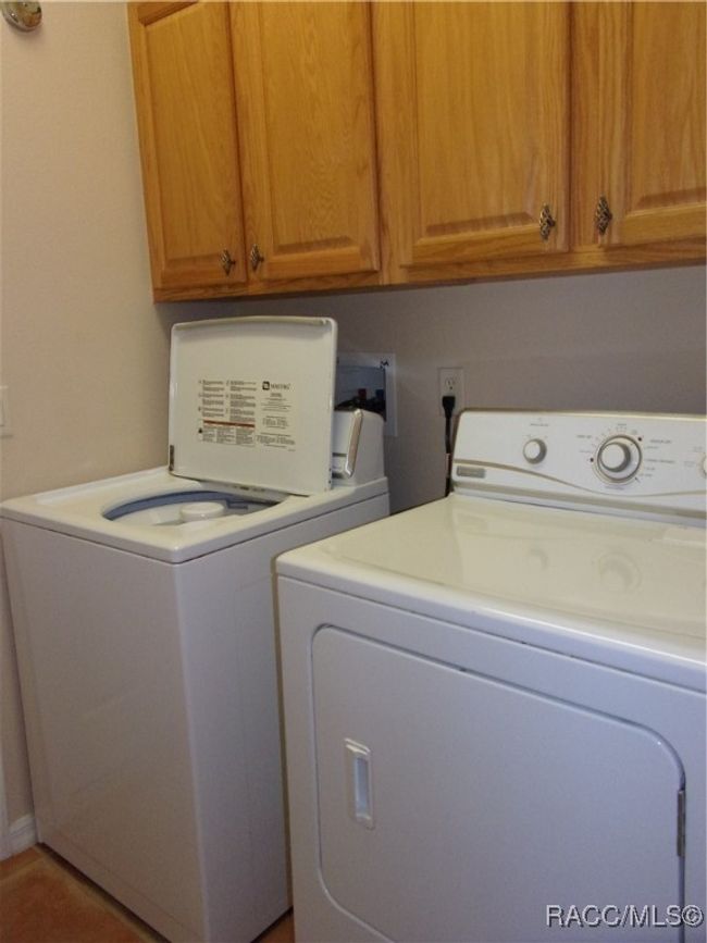 877 Silver Meadow Loop, House other with 3 bedrooms, 2 bathrooms and null parking in Hernando FL | Image 36