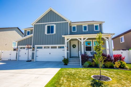 2119 S Mountain View Blvd, Woods Cross, UT, 84087-2541 | Card Image