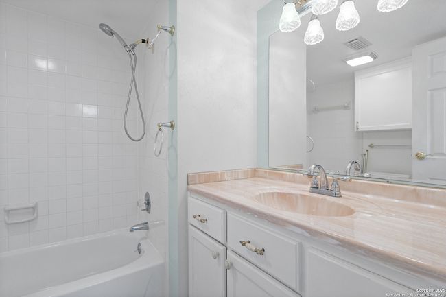 APT-1407 - 14911 Wunderlich Dr, Condo with 2 bedrooms, 2 bathrooms and null parking in Houston TX | Image 21
