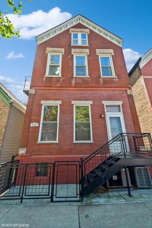 g-2042 N Winchester Ave, CHICAGO, IL, 60614-3949 | Card Image