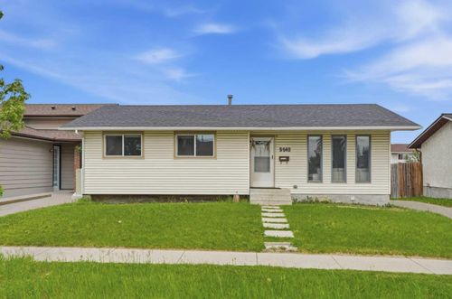 5640 Temple Dr Ne, Calgary, AB, T1Y3Z7 | Card Image