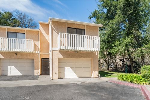 17 Green Ct, Paso Robles, CA, 93446-4415 | Card Image