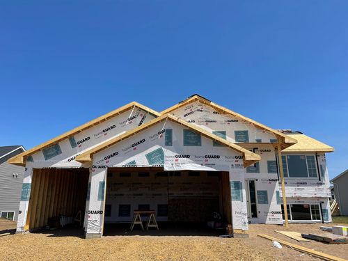 318 Aspen Dr, SOMERSET, WI, 54025-7602 | Card Image