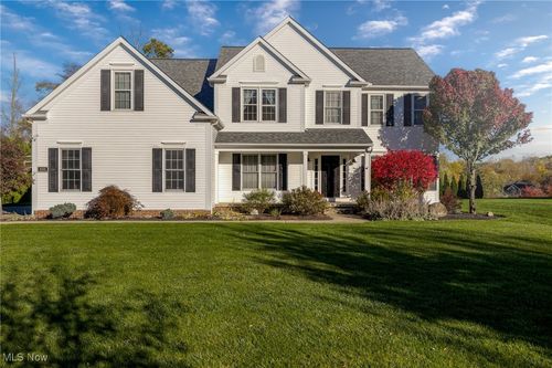 635 Prestige Woods Blvd, Aurora, OH, 44202-6653 | Card Image