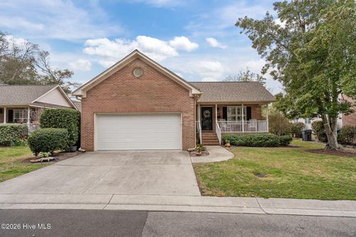 117 Lighthouse Dr, Carolina Beach, NC, 28428-4724 | Card Image