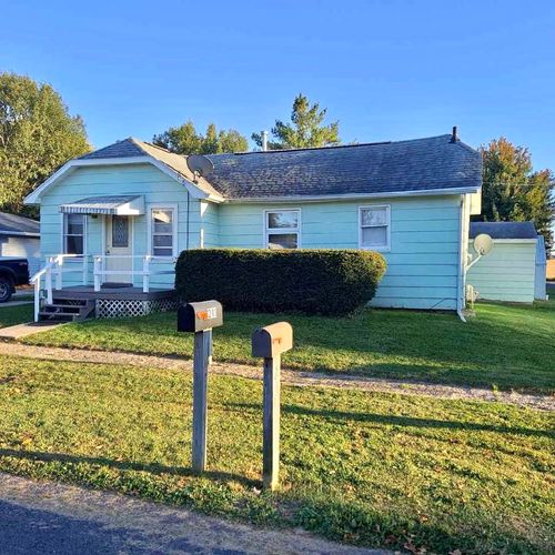 201 E Old Mill St, MILLEDGEVILLE, IL, 61051-9208 | Card Image