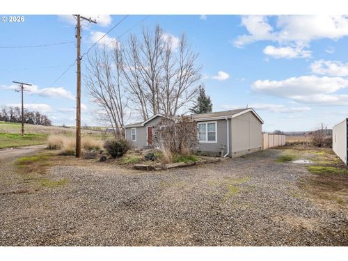 910 E College St, Echo, OR, 97826-9087 | Card Image