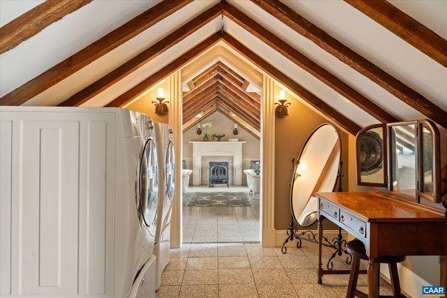 325 Factory Outlet Dr, House other with 5 bedrooms, 4 bathrooms and null parking in Max Meadows VA | Image 40