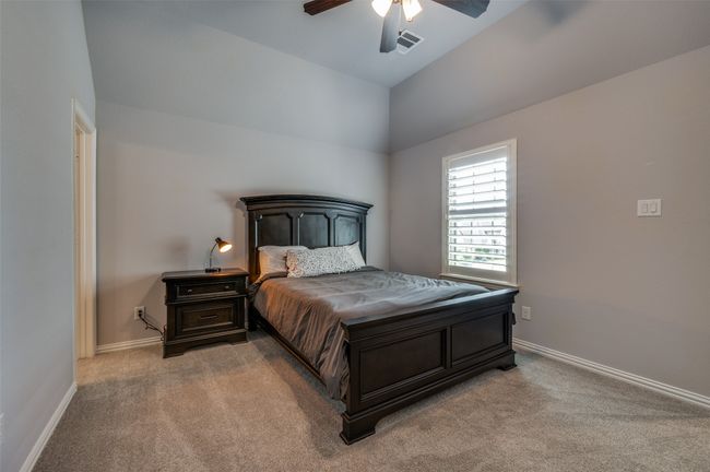 Upstairs/ Bedroom 2 with ensuite | Image 19