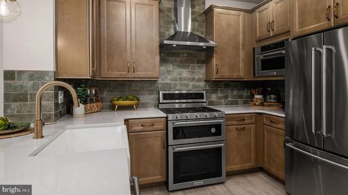 20827 Cloongee Ter, ASHBURN, VA, 20147 | Card Image