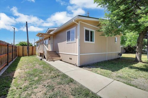 2614 Palm St, Sutter, CA, 95982-2237 | Card Image