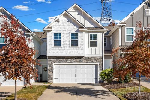 1140 Streamside Ln, York, SC, 29745-2944 | Card Image