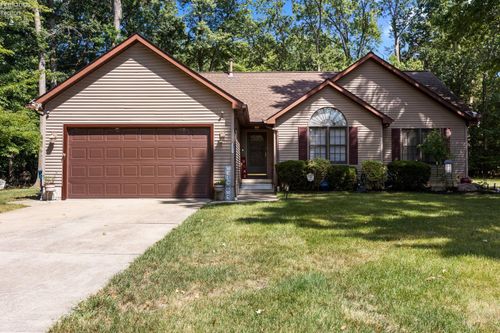 5107 Edgewood Dr, Lorain, OH, 44053 | Card Image