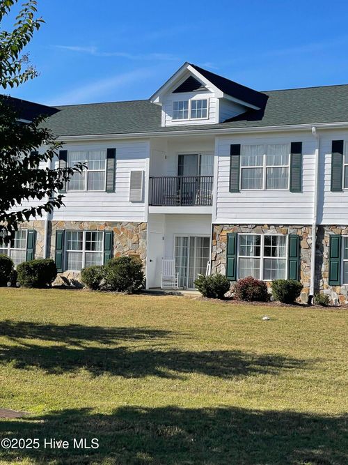 a207-490 Little River Farm Blvd, Carthage, NC, 28327-9761 | Card Image