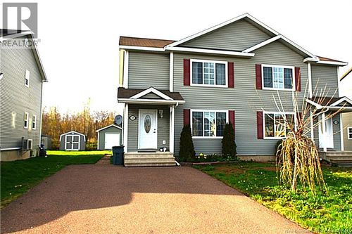 137 Houlahan St, Dieppe, NB, E1A4X6 | Card Image
