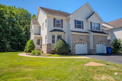 16 Hawthorne Rd, North Brunswick, NJ, 08902-5593 | Card Image