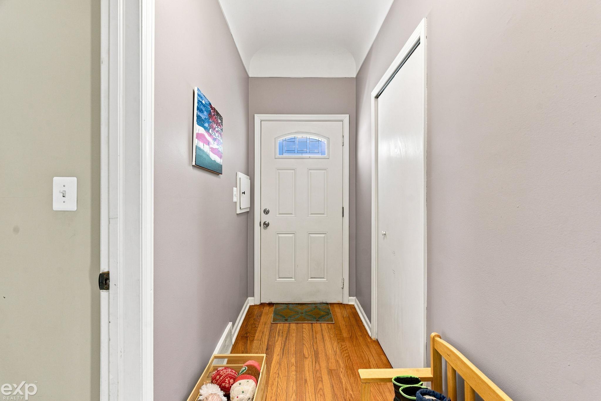 Residential in Yale 3