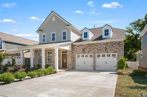 630 Seuss Way, Hendersonville, TN, 37075-2783 | Card Image