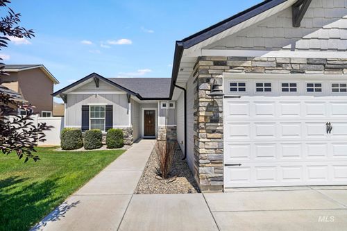 1082 White Birch Ave, Twin Falls, ID, 83301-5794 | Card Image