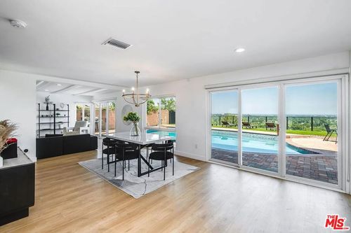 6426 Ellenview Ave, West Hills, CA, 91307-2713 | Card Image