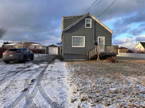 45 Seventh St, Glace Bay, NS, B1A4K1 | Card Image
