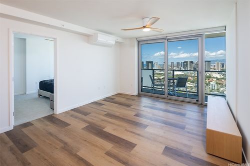 3802-1515 Liona Street, Honolulu, HI, 96814 | Card Image