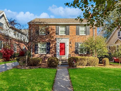 872 University Pl, Grosse Pointe, MI, 48230-1265 | Card Image