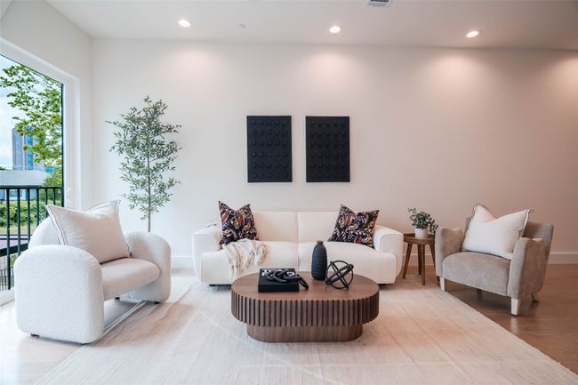 106 - 4517 Munger Ave, Condo with 2 bedrooms, 3 bathrooms and null parking in Dallas TX | Image 13