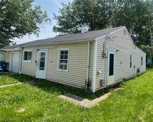 12215 Guardian Blvd, Cleveland, OH, 44135-4601 | Card Image