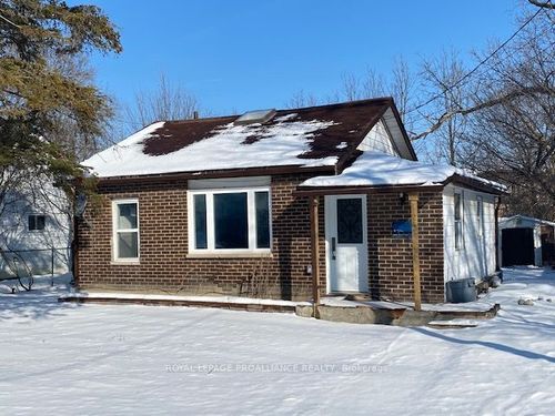 24 Elmer St, Belleville, ON, K8P1Z7 | Card Image