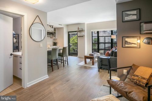 421-1625 Eckington Pl Ne, WASHINGTON, DC, 20002-2496 | Card Image