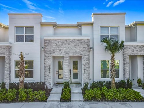 17420 Serenidad Blvd, CLERMONT, FL, 34714-4489 | Card Image