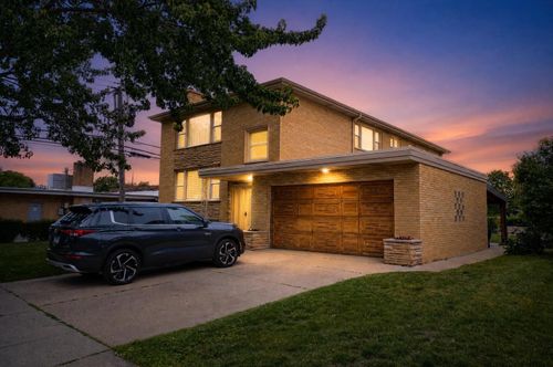 7941 Karlov Avenue, Skokie, IL, 60076 | Card Image