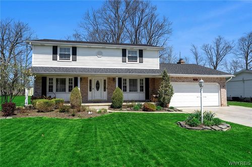 1919 Webb Road, Grand Island, NY, 14072 | Card Image