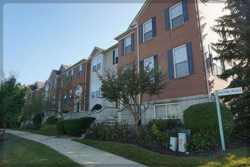 505a-125 Rachel Ave, Willow Springs, IL, 60480-1621 | Card Image