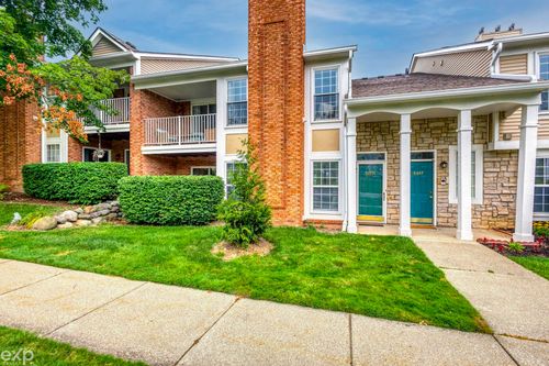 56634 Chesapeake Trl, Shelby Township, MI, 48316-5036 | Card Image