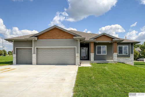 6021 N 168th Ave, Omaha, NE, 68116-3286 | Card Image