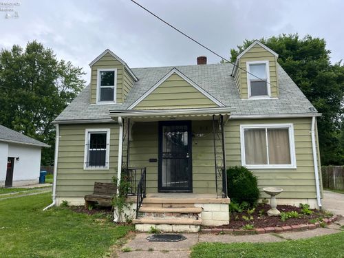 910 W 17th, Lorain, OH, 44052 | Card Image