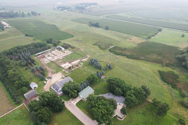 200 Spring View Dr, House other with 5 bedrooms, 3 bathrooms and null parking in Edgerton MN | Image 10