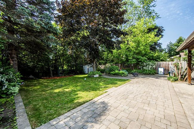 915 Harding St, House other with 3 bedrooms, 2 bathrooms and 3 parking in Whitby ON | Image 44